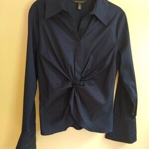 NAVY BLOUSE BY WHITEHOUSE BLACKMARKET